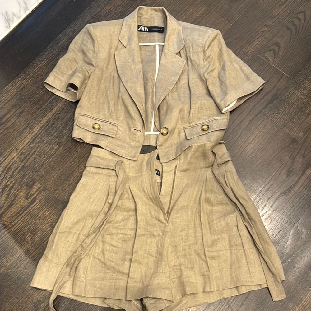 Zara Beige Blazer and Shorts Ensemble Set Linen